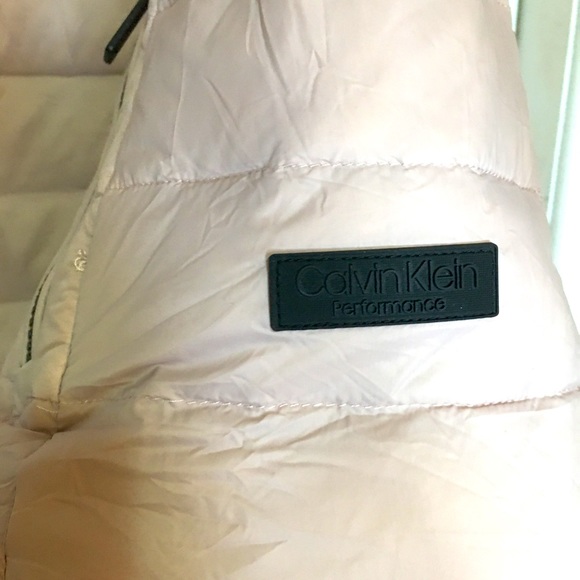 Calvin Klein Performance Vest - Picture 4 of 10